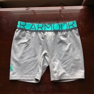 Girls under armor shorts